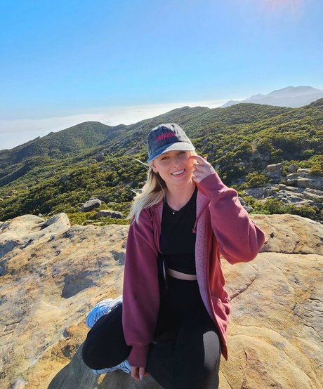 Sonja Reid hd model image