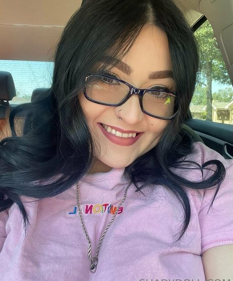 shadydoll pornstar exclusive pictures