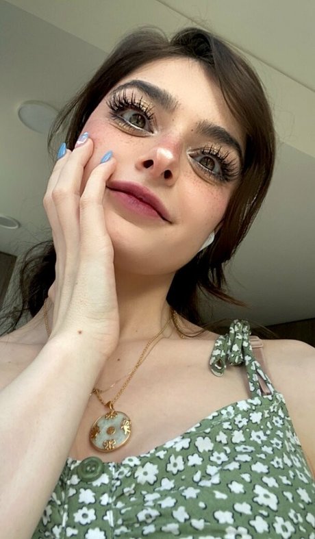 Aruuu sex pornstar photos