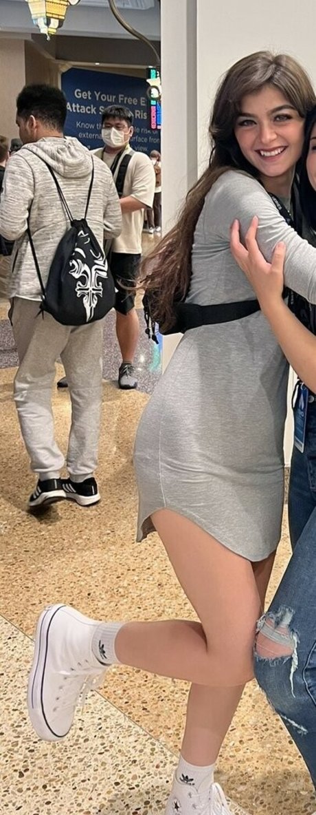 Aruuu free star gallery