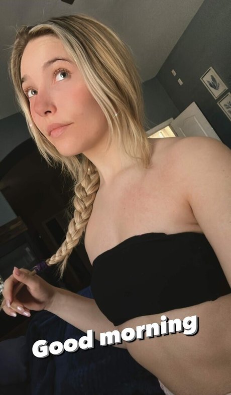 jennatwitch model porn pics