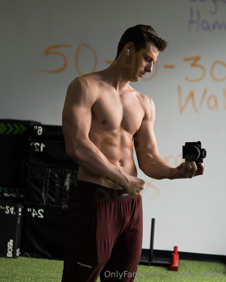 Urgymcrushof pornstar nude img