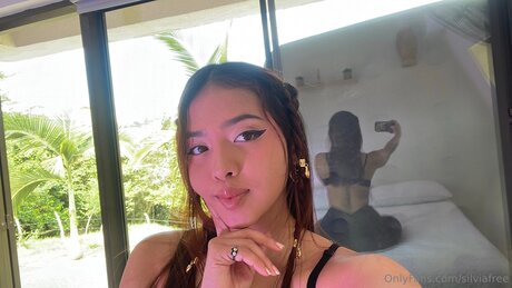 Silviafree model top img