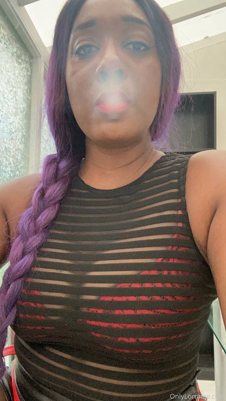 Mistress Lorraine naked model photos