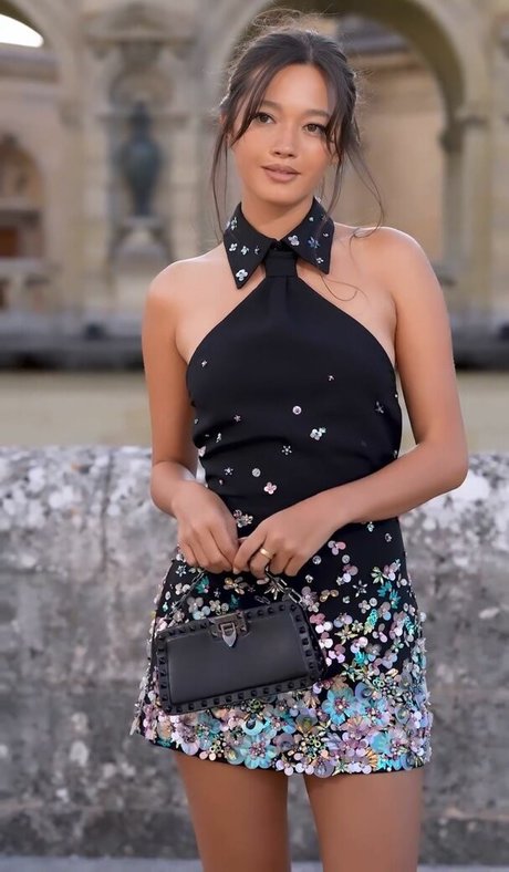 yoga onlyfans top picture