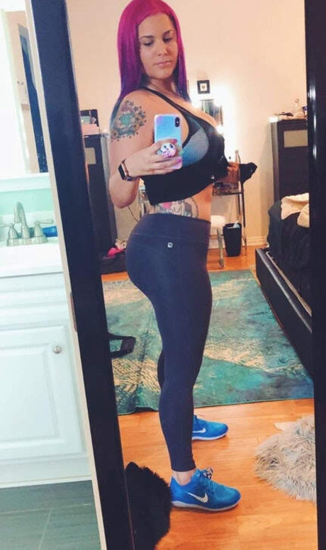 TheZombiUnicorn art actress photos
