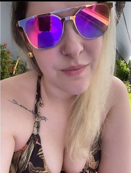 Nahzinhaa top model images