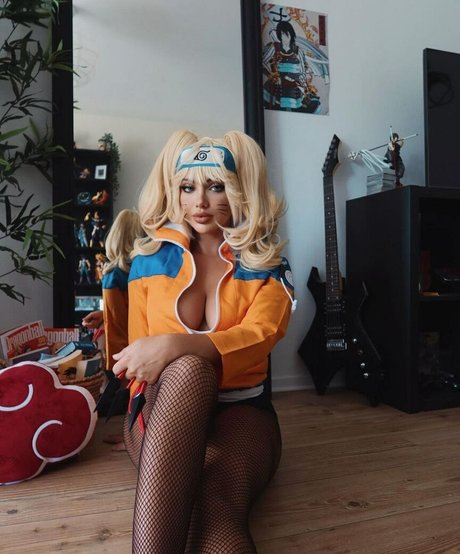 Julia Bayonetta free star pics