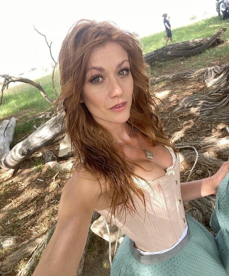 Katherine McNamara model erotic galleries