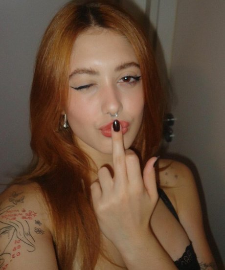 Ananda Morais pornstar adult image