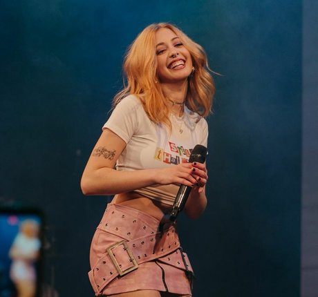 blonde cum onlyfans sexy nude img