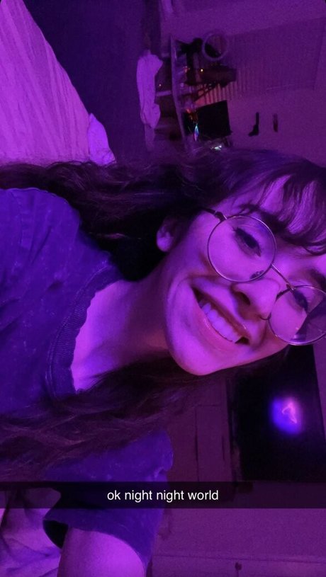 Catlyn Crespo star nice picture