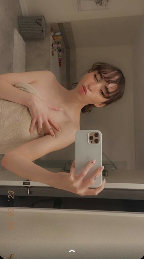 Catlyn Crespo art pornstar archive