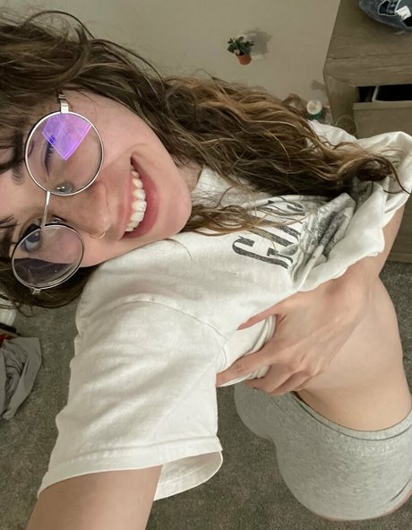 Catlyn Crespo free model gallery