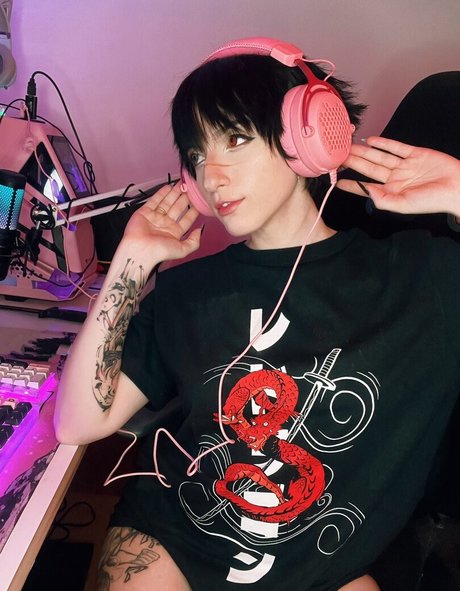 ebony smoking onlyfans free archive