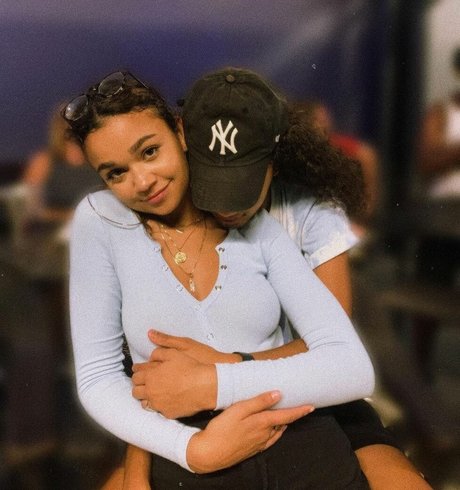 Madison Bailey top actress pictures