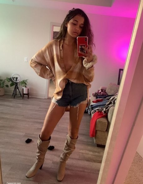 Madison Bailey top pornstar pictures