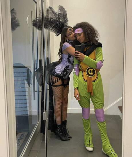 Madison Bailey model hd picture