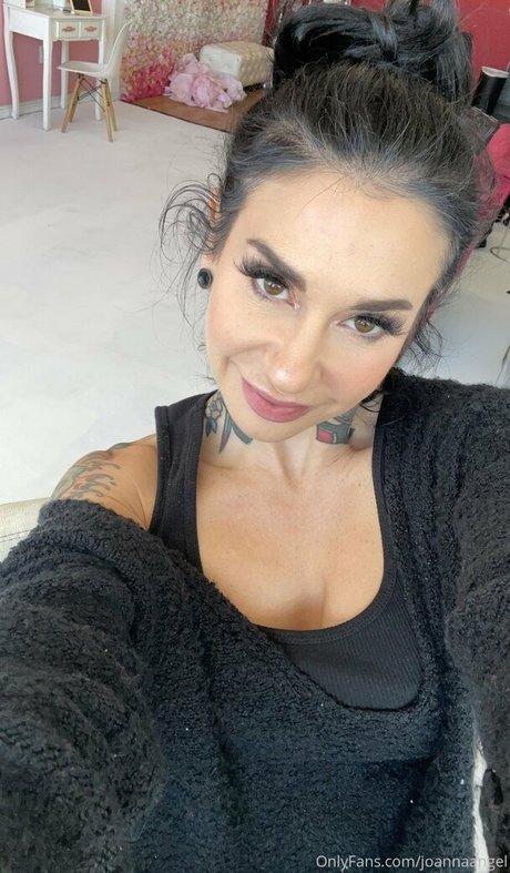 Joanna Angel high quality actress pics