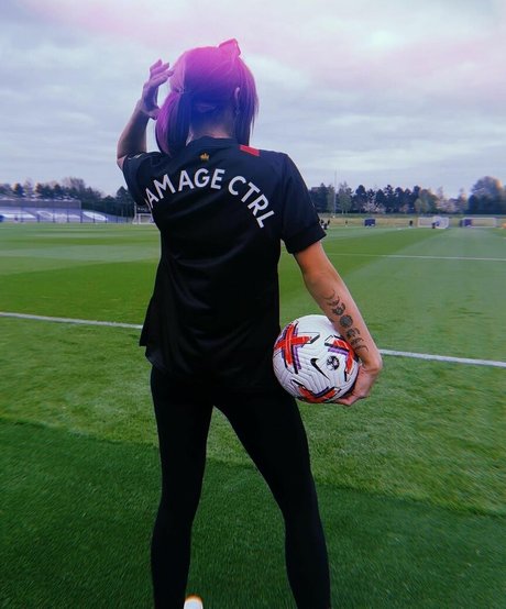 Dakota Kai pornstar nude pics