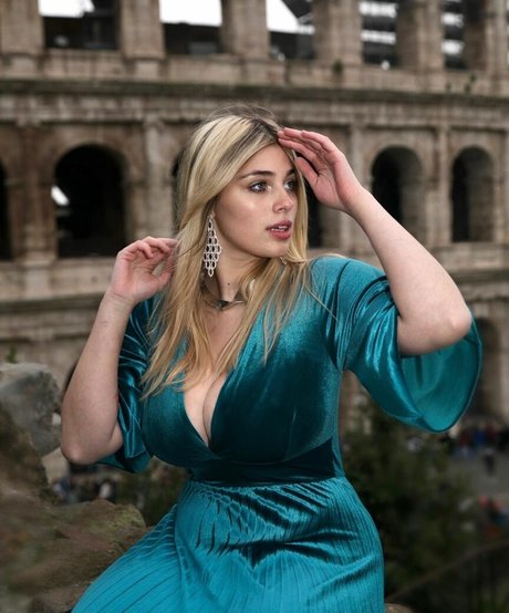 Camm Landi art star image