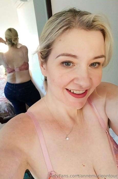 annemarieontour star sexy galleries