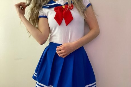 Busy B ASMR xxx star pics