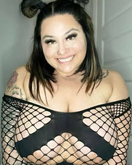 raunchy ryliexx perfect model gallery