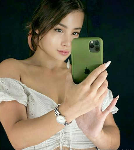 18 year old onlyfans perfect img