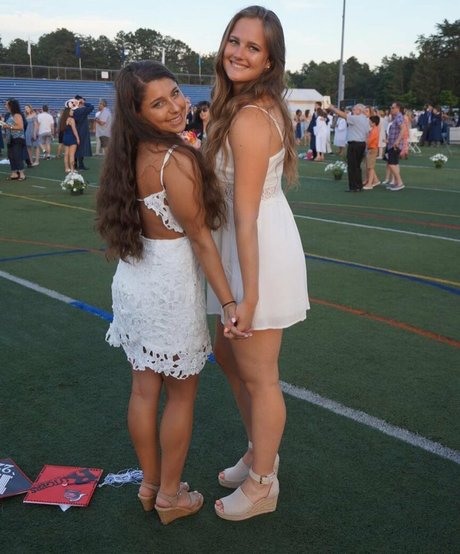 Julia Olivia nice actress img