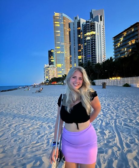 Katia A sexy model images