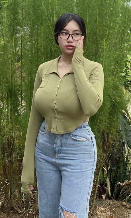 Elvara Caliva sex model photo