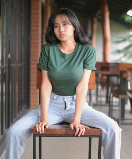 Elvara Caliva free star galleries