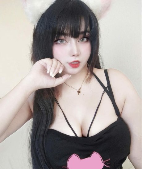 Milliamich model perfect pic