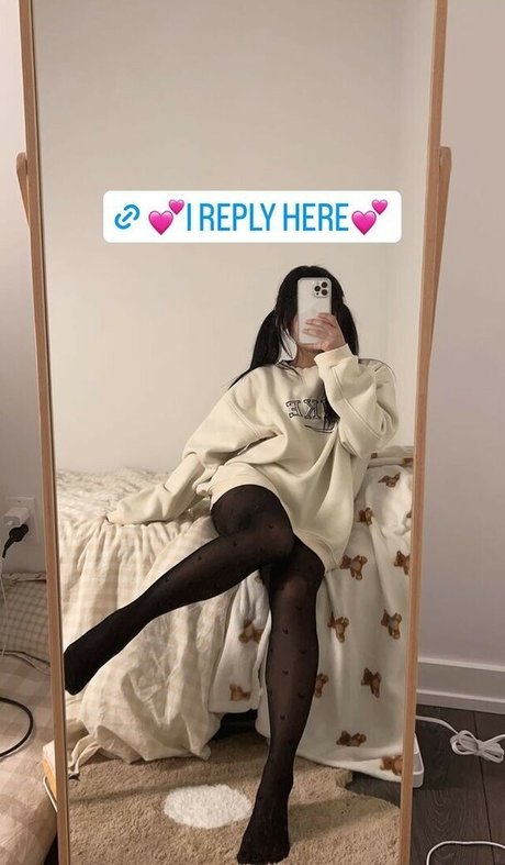 Awwni pornstar nice photos