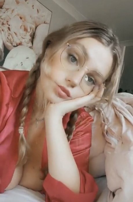 amateur swinger onlyfans pornographic img