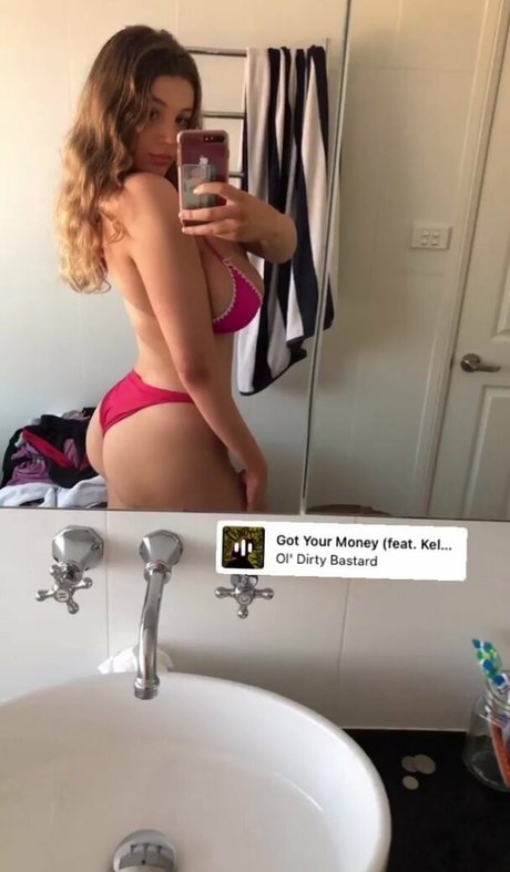 Alida Moya model naked pictures