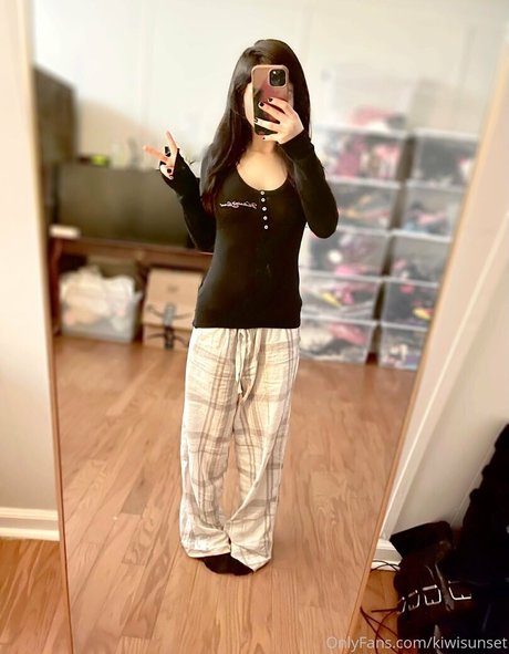 squat riding onlyfans top photo