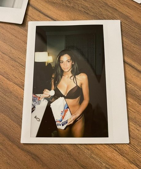 Lena Ayad xxx model photos