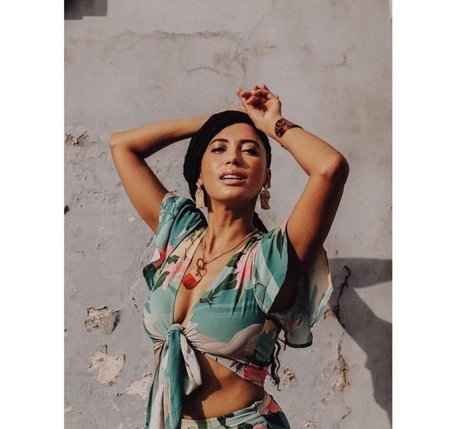 Andy Allo high quality model image