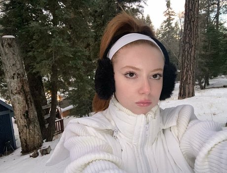 Francesca Capaldi star sex pictures