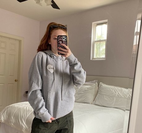 Francesca Capaldi star sexy gallery