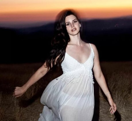 mom anal onlyfans sex images