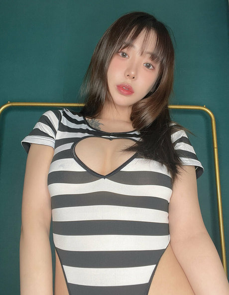 goodnightyui naked pornstar galleries