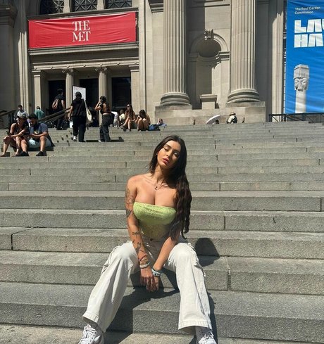 aubreyonearth star nice pictures