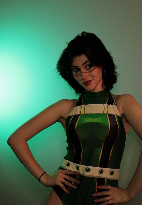 ValiantFox sexy star gallery