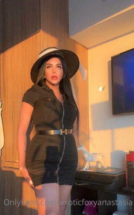 exoticfoxyanastasia hot model pics