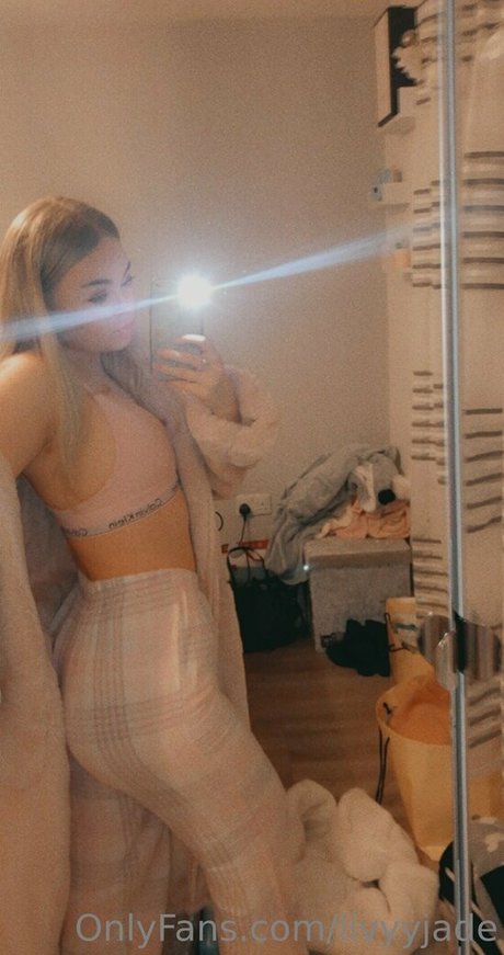 livyyjade model art pictures