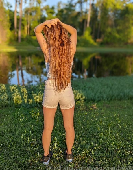 candyredhead sexy model gallery