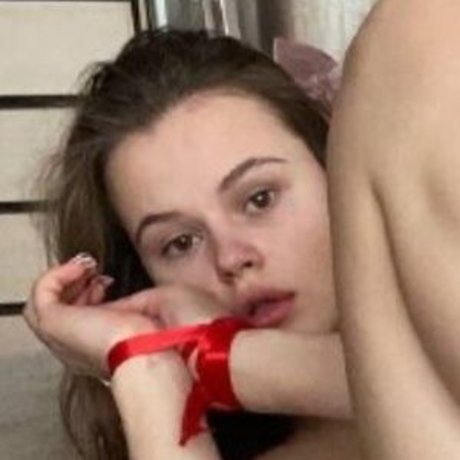 Oksana Sokolovskaya pornstar naked photo